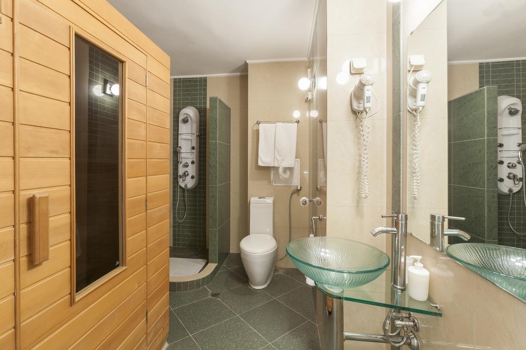 Family Hotel Central Burgas Quarto foto